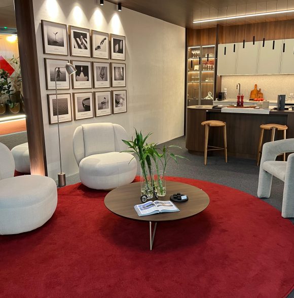 Cantos arredondados: o novo contorno do aconchego no design de interiores