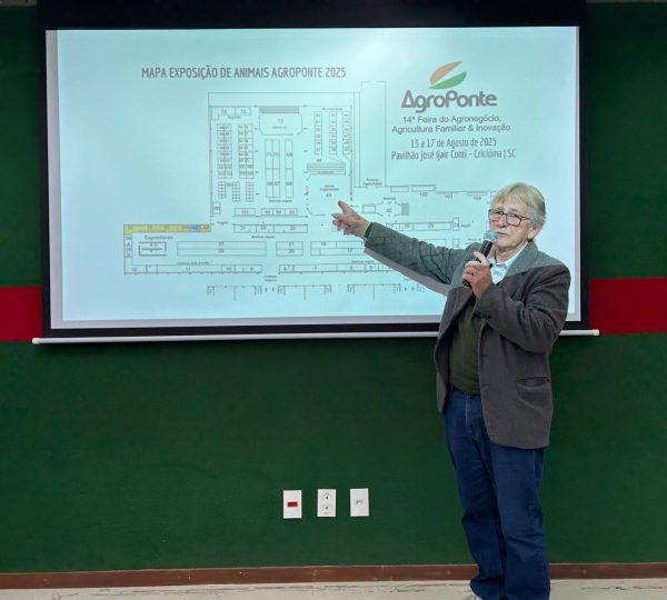 Meeting with cooperatives mark the beginning of the preparation for Agroponte 2025, commemorative edition to the centenary of Criciúma 3 WhatsApp Image 2025 07 01 at 14.58.53