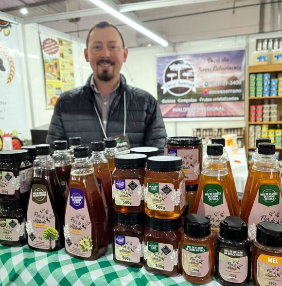 Apiário de São Joaquim leva méis e cervejas à base de mel para a Feira AgroPonte