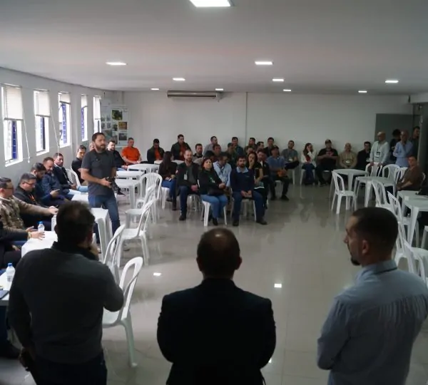 Com Rodada de Negócios da Agricultura Familiar, Feira AgroPonte estimula parcerias e movimenta o agronegócio catarinense 3 foto viniciusalexandreDSC03582