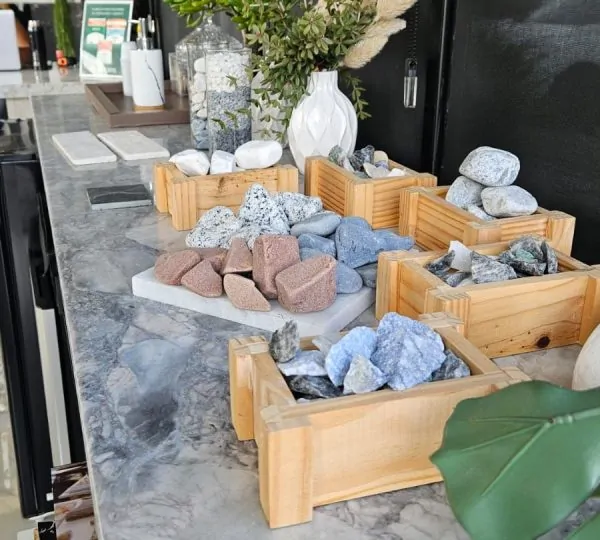Pedras decorativas ganham espaço como solução versátil na Feira CasaPronta Tubarão 5 JM Pedras6